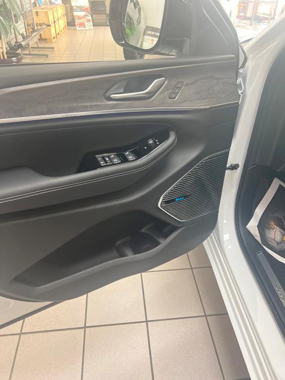 new 2023 Jeep Grand Cherokee 4xe car, priced at $53,999