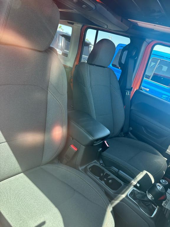 new 2025 Jeep Wrangler car, priced at $52,772