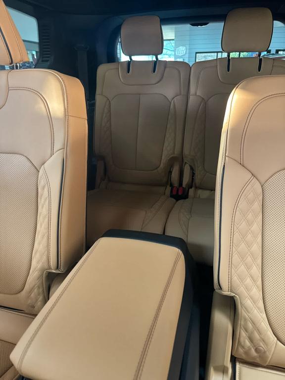 new 2025 Jeep Grand Cherokee L car, priced at $72,520
