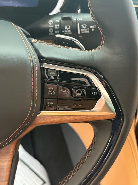 new 2025 Jeep Grand Cherokee L car, priced at $72,520