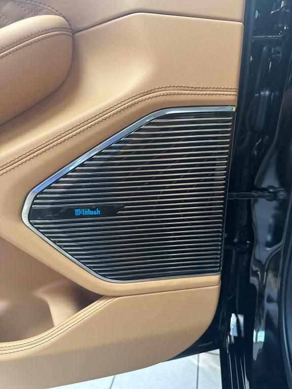 new 2025 Jeep Grand Cherokee L car, priced at $72,520