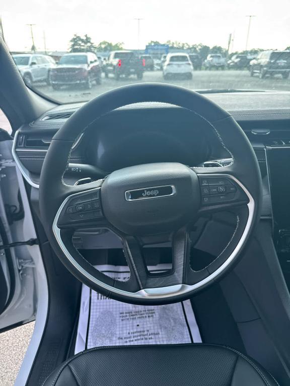 new 2025 Jeep Grand Cherokee L car, priced at $48,996