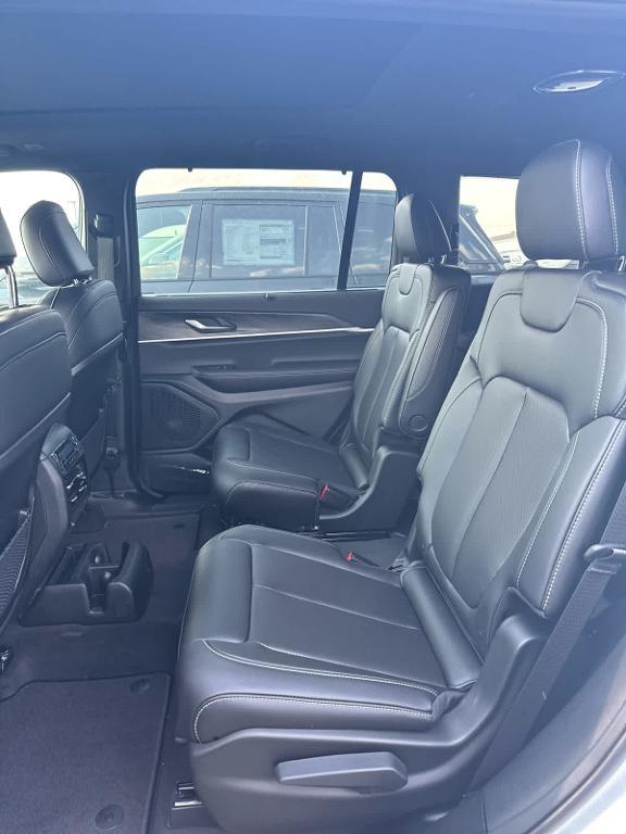 new 2025 Jeep Grand Cherokee L car, priced at $48,996