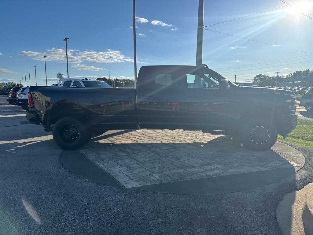 new 2025 Ram 3500 car, priced at $71,998