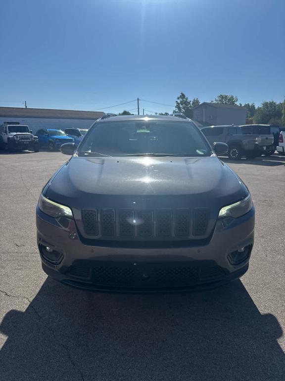 used 2023 Jeep Cherokee car, priced at $22,887