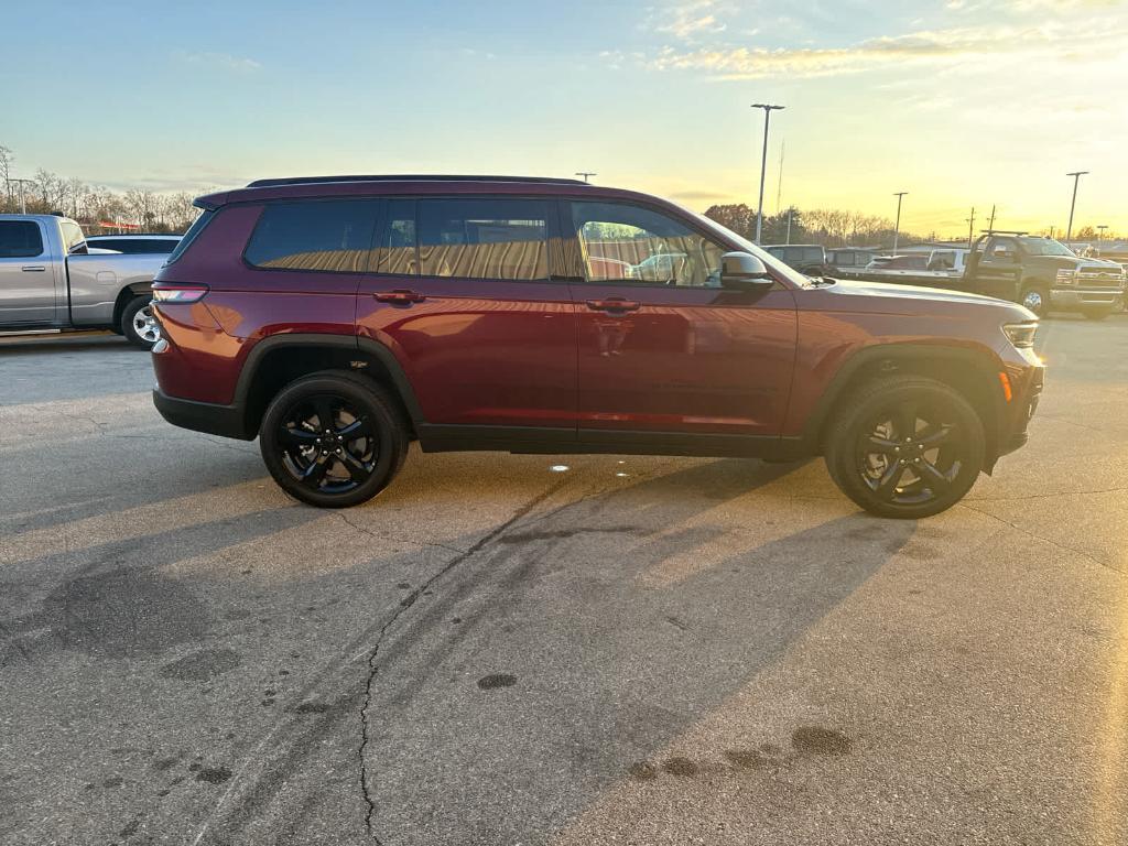 new 2025 Jeep Grand Cherokee L car, priced at $41,694