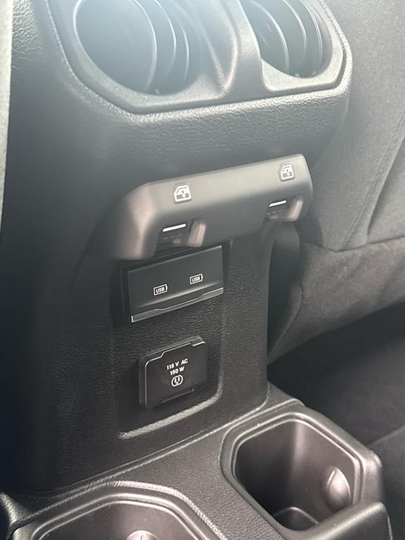 new 2025 Jeep Wrangler car, priced at $48,566