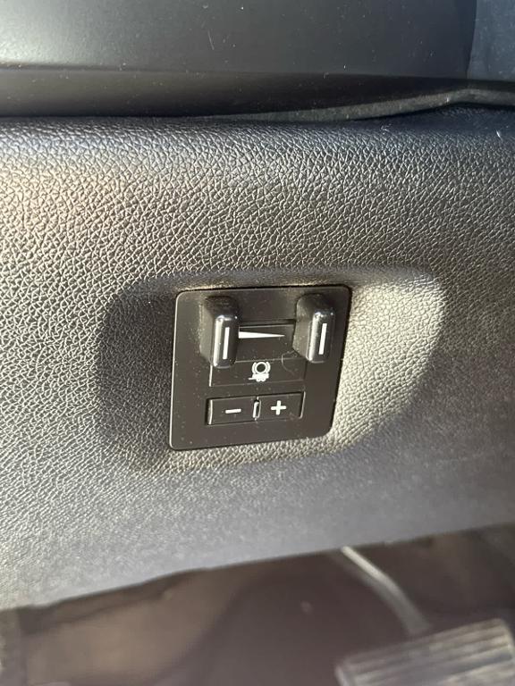 used 2013 GMC Sierra 1500 car, priced at $7,968