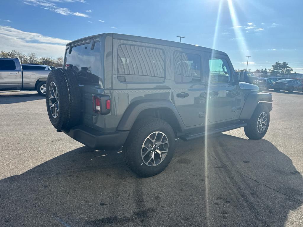 new 2025 Jeep Wrangler car, priced at $40,847