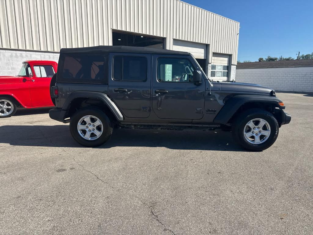 used 2022 Jeep Wrangler Unlimited car, priced at $29,885
