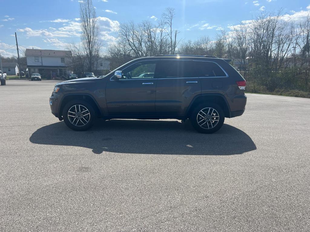 used 2021 Jeep Grand Cherokee car, priced at $25,998