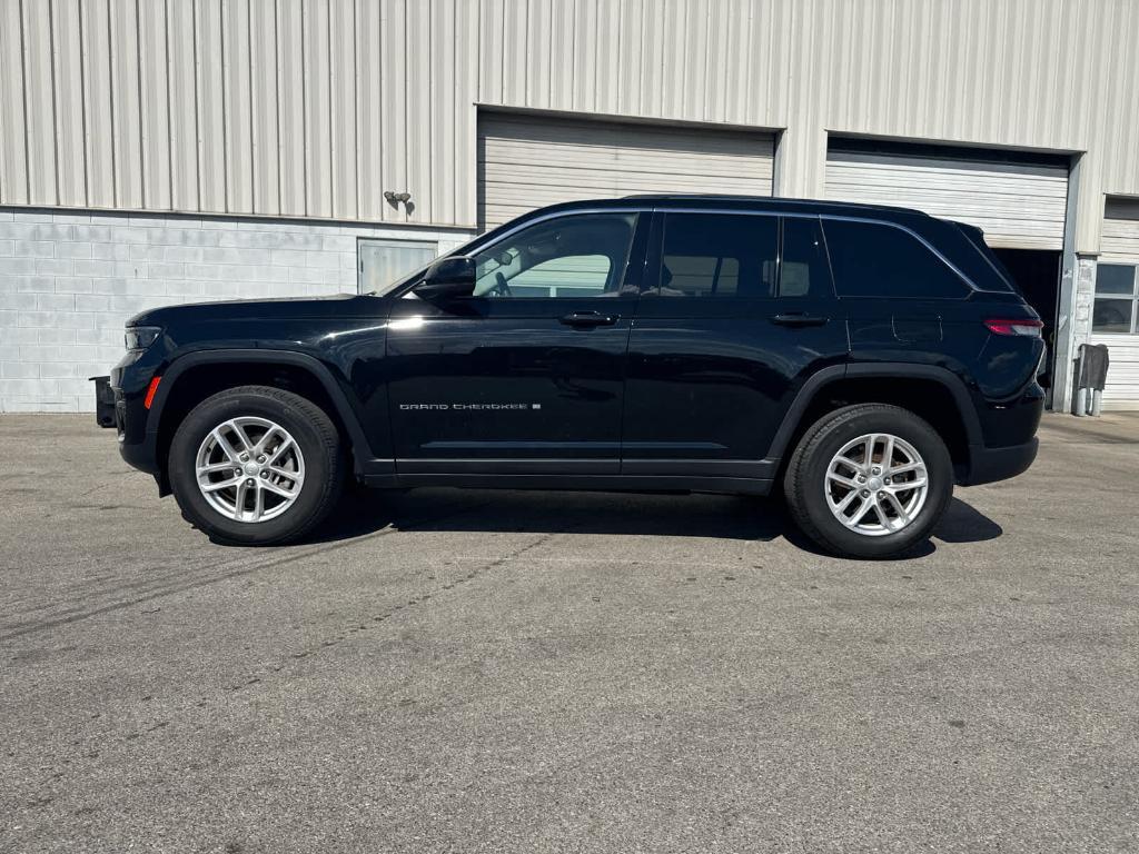 used 2023 Jeep Grand Cherokee car, priced at $28,996