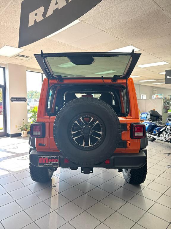 new 2025 Jeep Wrangler car, priced at $53,685