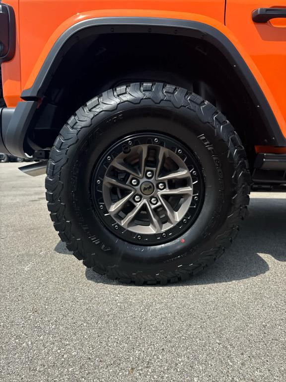 new 2025 Jeep Wrangler car, priced at $97,998