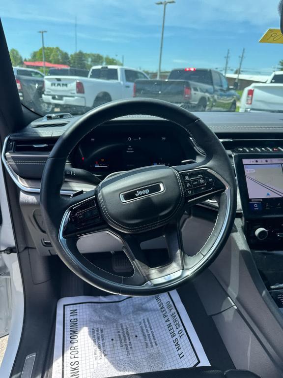 used 2022 Jeep Grand Cherokee car, priced at $37,500