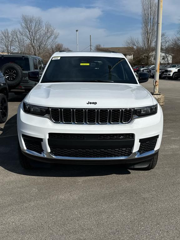new 2025 Jeep Grand Cherokee L car, priced at $39,774