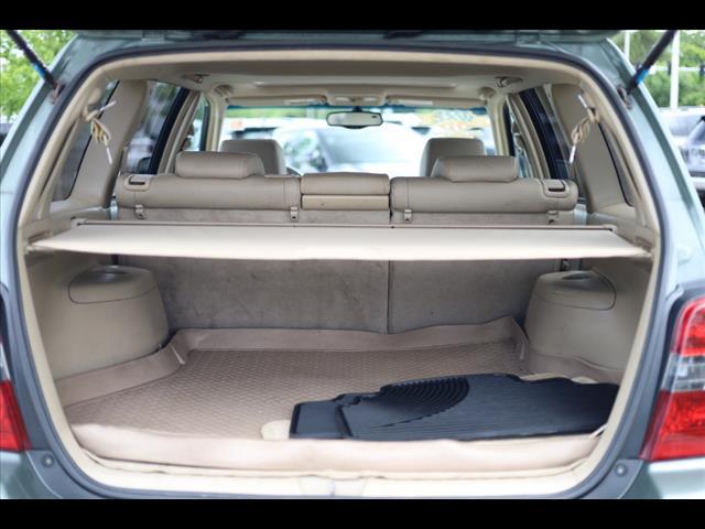 used 2006 Toyota Highlander car, priced at $5,003