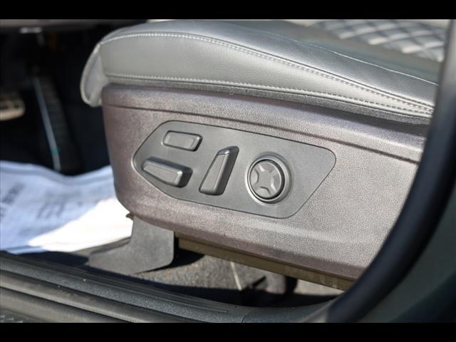 used 2022 Kia Sorento car, priced at $32,923