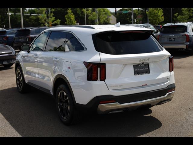 used 2025 Kia Sorento car, priced at $38,760