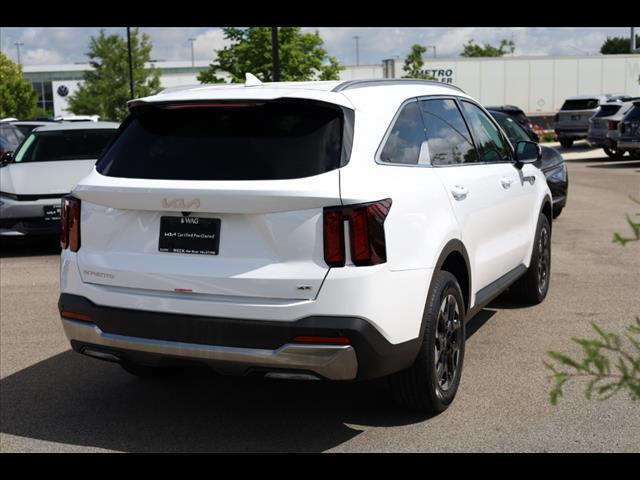 used 2025 Kia Sorento car, priced at $38,760