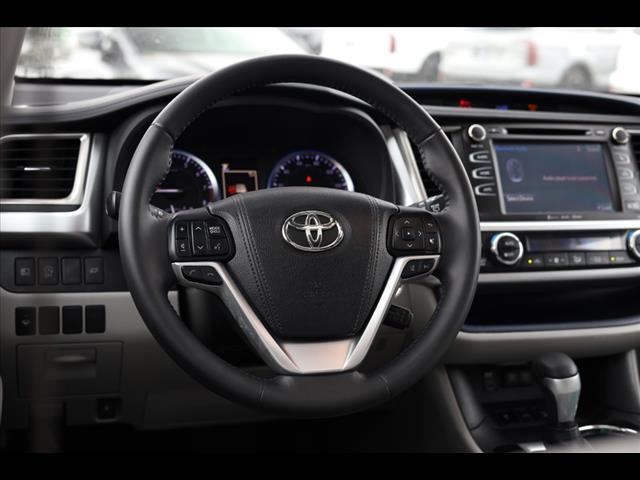 used 2018 Toyota Highlander car, priced at $27,923