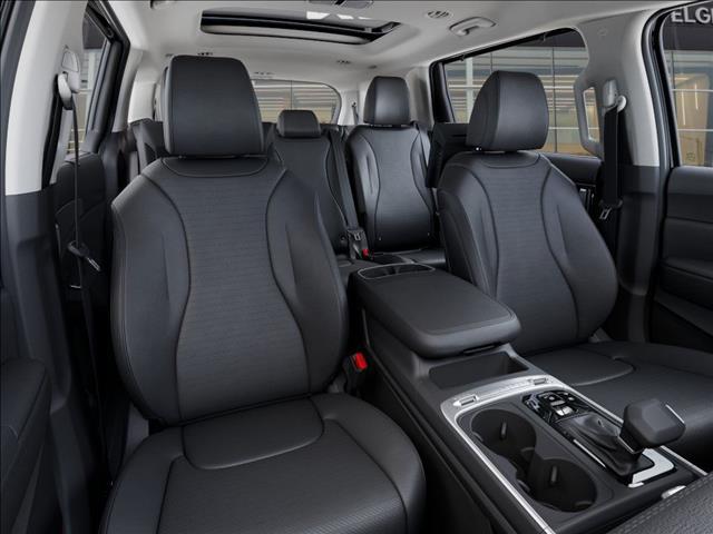 new 2025 Kia Carnival car, priced at $54,601