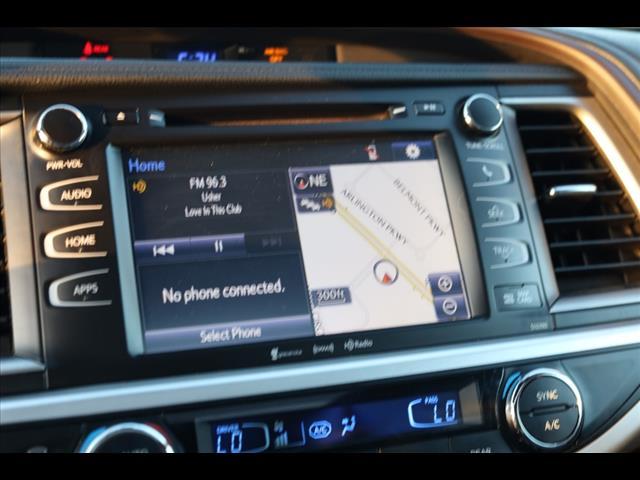 used 2019 Toyota Highlander car, priced at $28,523