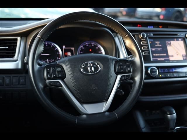 used 2019 Toyota Highlander car, priced at $28,523