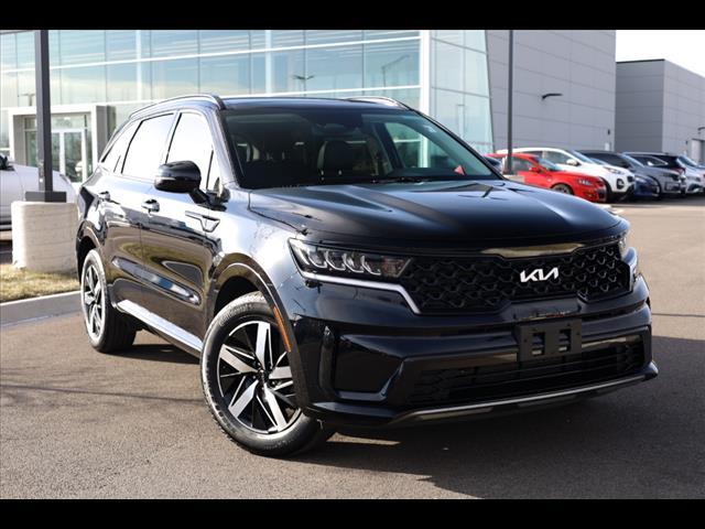 used 2022 Kia Sorento car, priced at $26,923