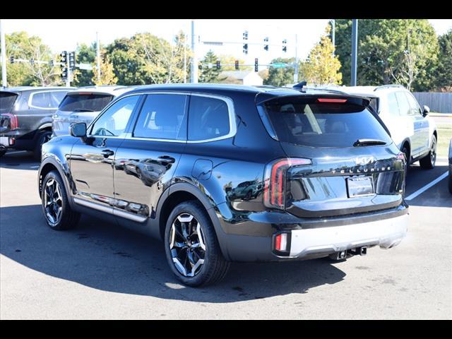 used 2024 Kia Telluride car, priced at $42,923