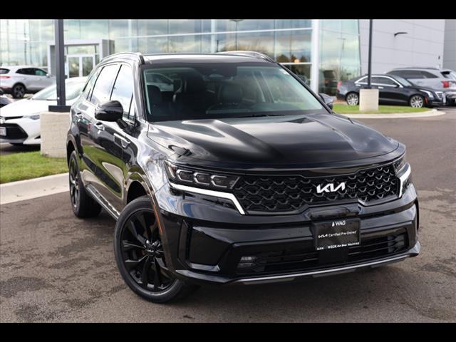 used 2023 Kia Sorento car, priced at $33,111