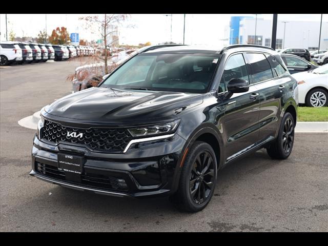 used 2023 Kia Sorento car, priced at $33,111