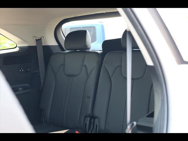 used 2023 Kia Sorento car, priced at $31,923