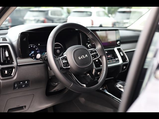 used 2023 Kia Sorento car, priced at $32,523