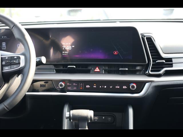 new 2025 Kia Sportage car, priced at $29,261