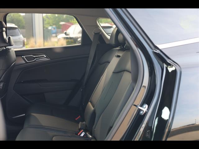 new 2025 Kia Sportage car, priced at $29,261