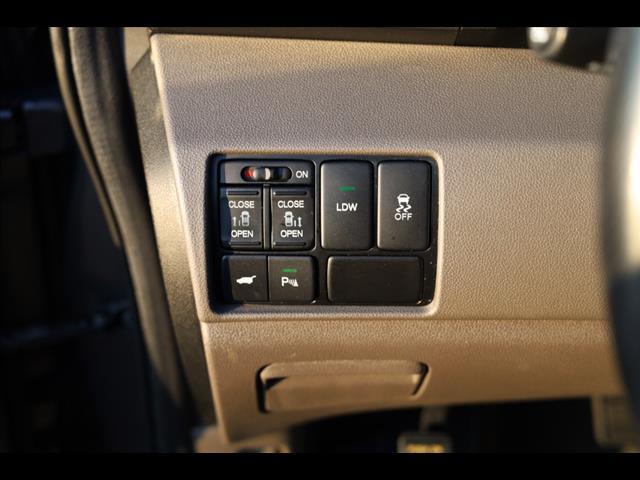 used 2014 Honda Odyssey car, priced at $16,923
