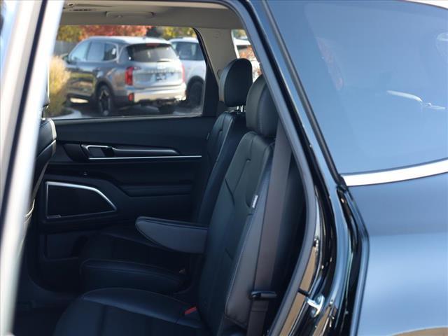 used 2024 Kia Telluride car, priced at $35,492