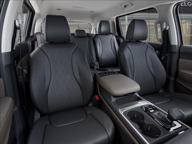 new 2025 Kia Carnival car, priced at $42,735