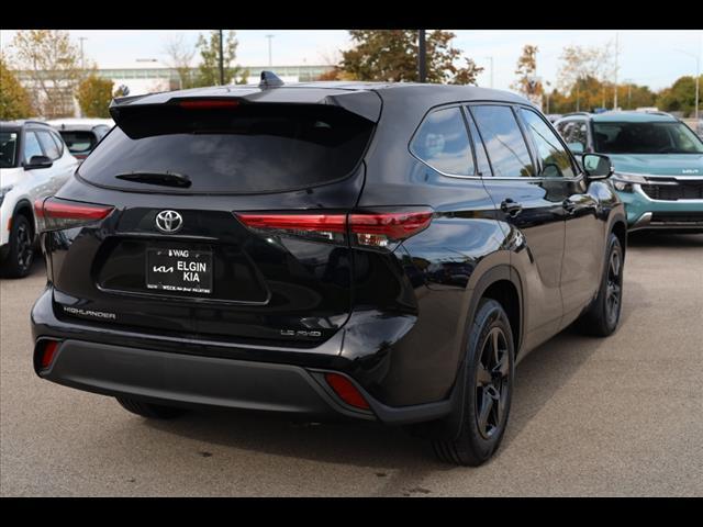 used 2021 Toyota Highlander car, priced at $25,923