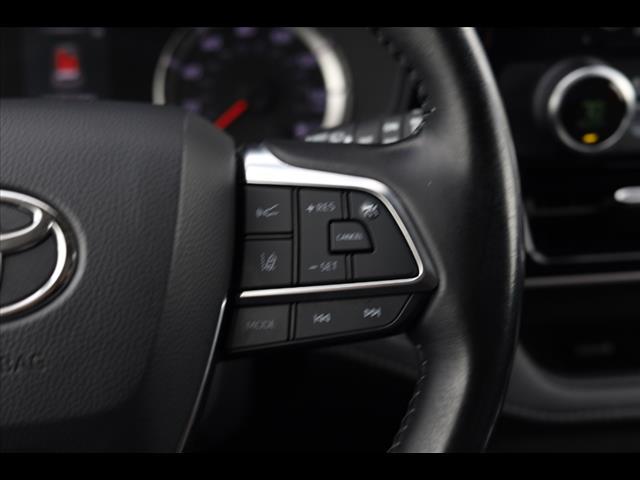 used 2021 Toyota Highlander car, priced at $25,923