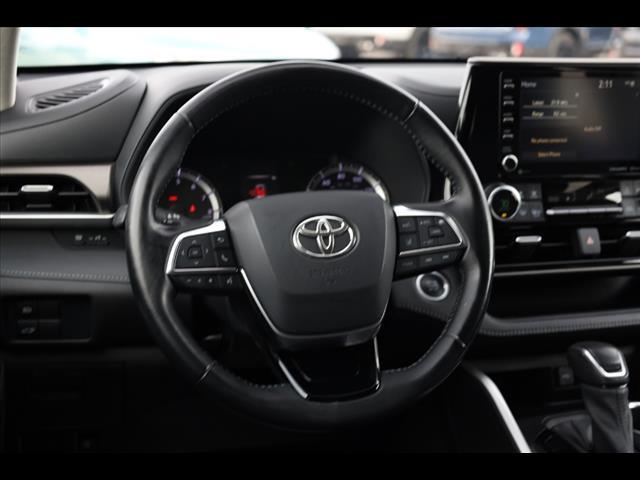 used 2021 Toyota Highlander car, priced at $25,923