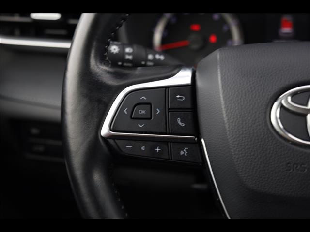 used 2021 Toyota Highlander car, priced at $25,923