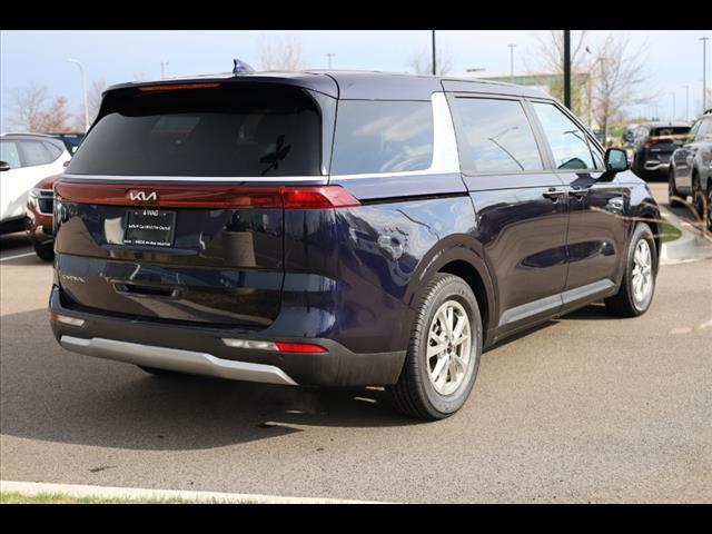 used 2024 Kia Carnival car, priced at $33,923