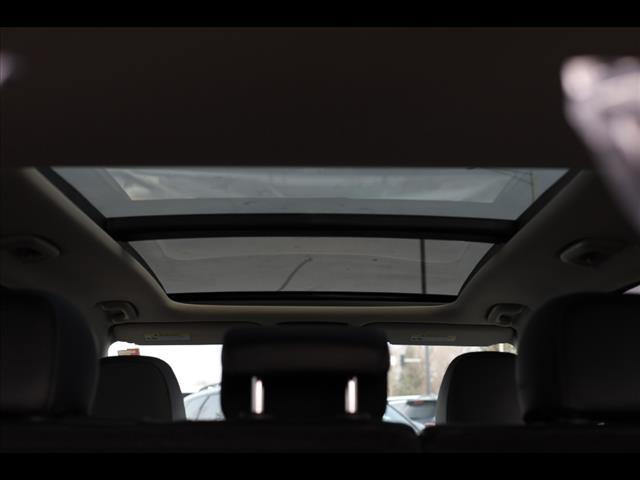 used 2024 Kia Sorento car, priced at $35,501