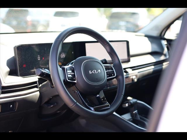 used 2024 Kia Sorento car, priced at $33,861