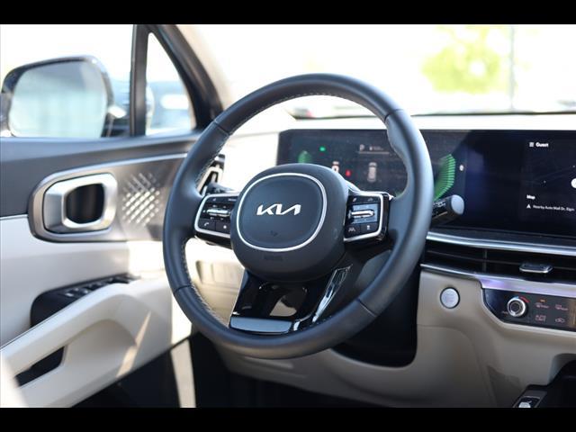 used 2025 Kia Sorento Hybrid car, priced at $43,390