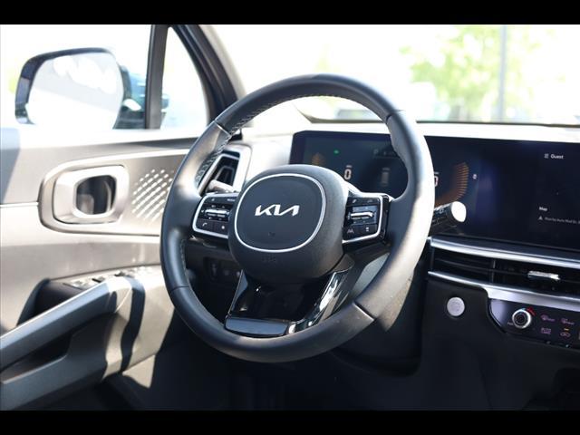 used 2025 Kia Sorento Hybrid car, priced at $37,923