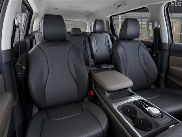 new 2025 Kia Carnival car, priced at $44,435