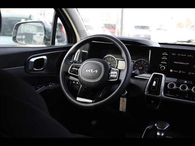 used 2022 Kia Sorento car, priced at $22,923